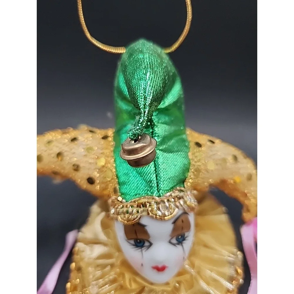 Jester Harlequin Clown Head Gold & Green Hand Painted Porcelain‎ Ornament/Magnet